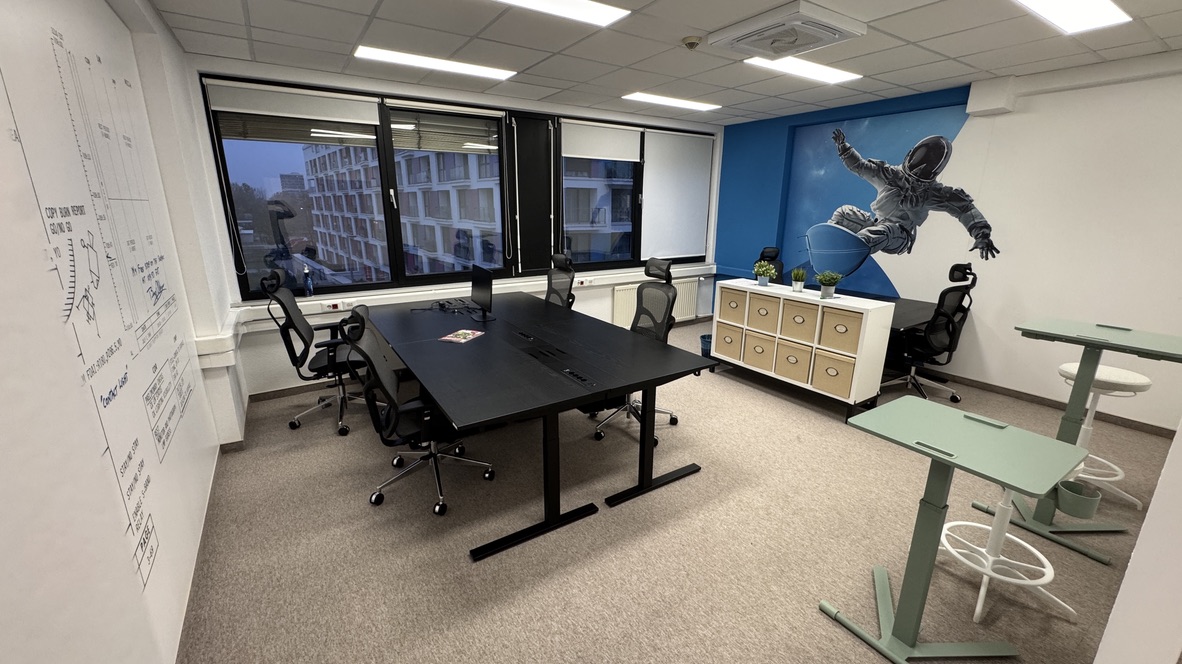 Barázda Center — Iroda Fitout