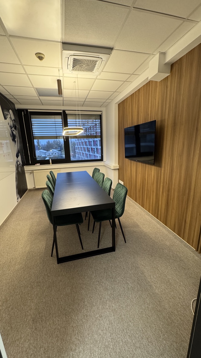 Barázda Center — Iroda Fitout